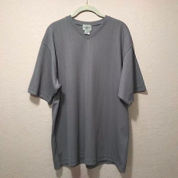 Linea UOMO Mens V-Neck Shirt. Excellent Condition.  - Picture 2 of 4